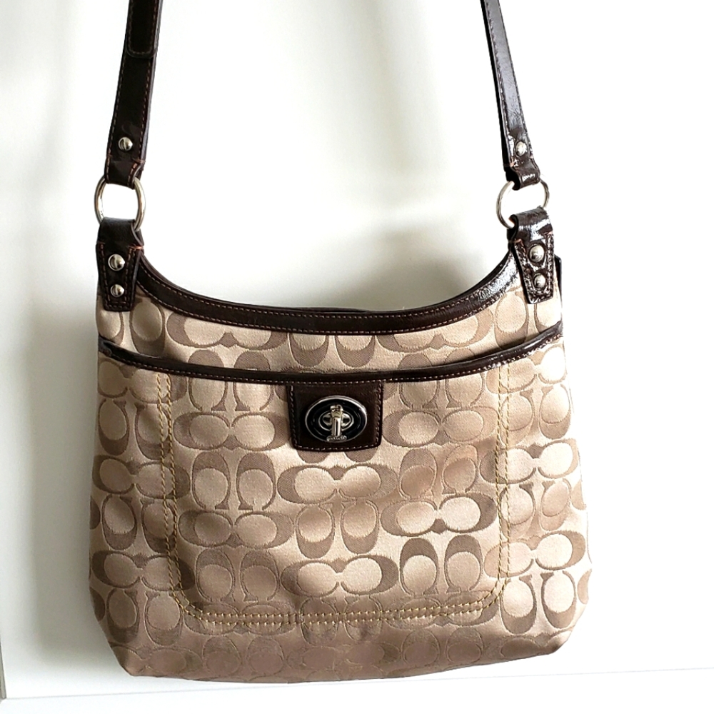 Crossbody bag